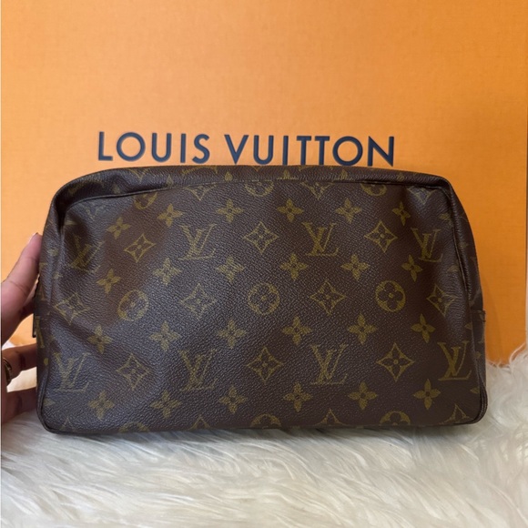 Authentic Louis Vuitton vintage trousee 28 monogram canvas - Picture 2 of 12